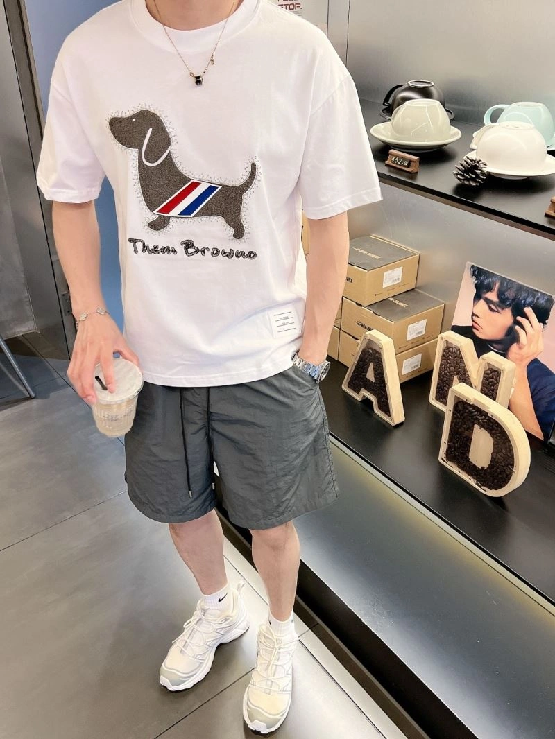 Thom Browne T-Shirts Unisex 174047