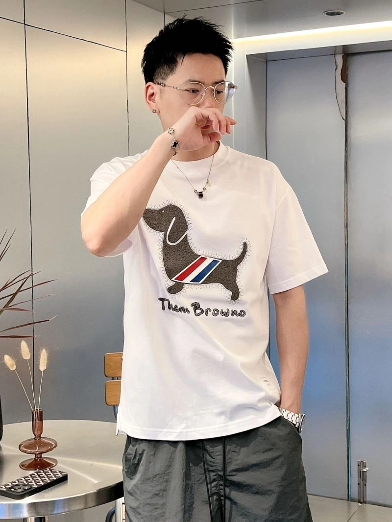 Thom Browne T-Shirts Unisex 174047