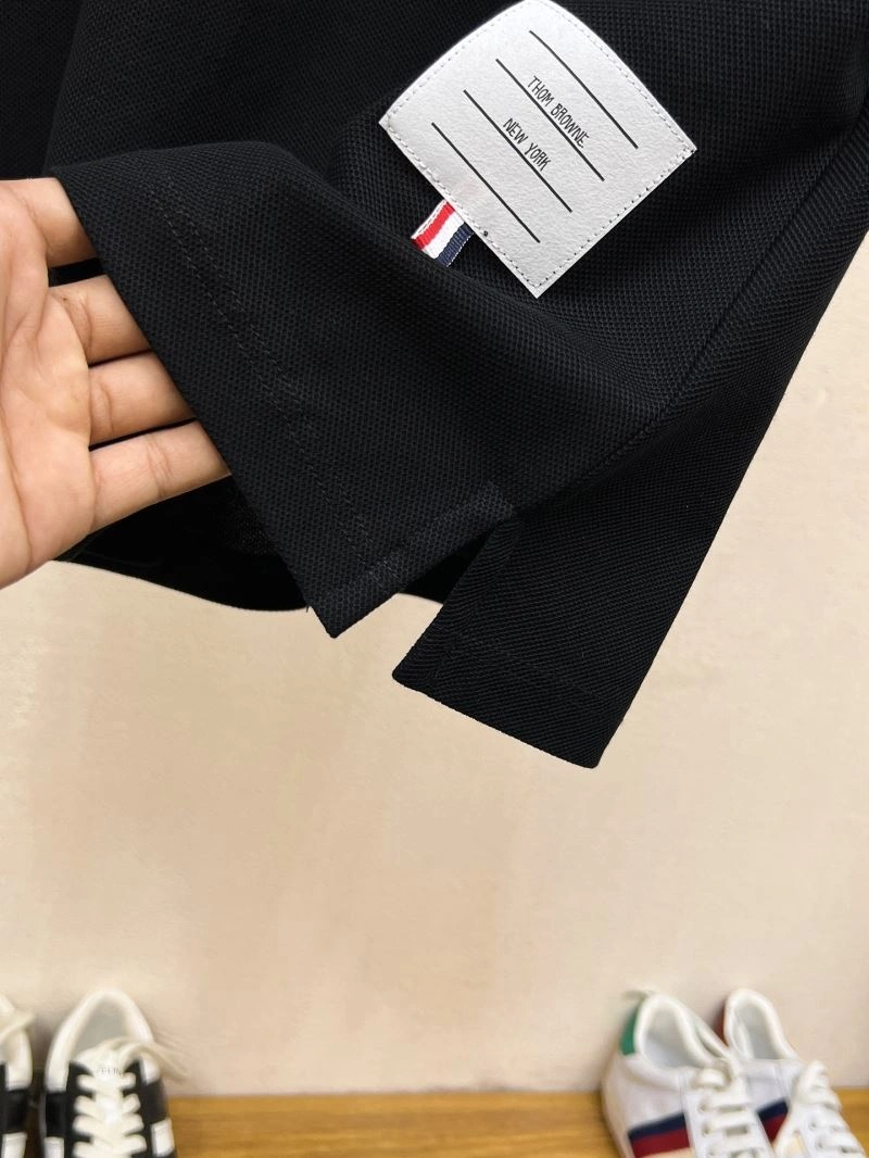 Neat Thom Browne T-Shirts 173926