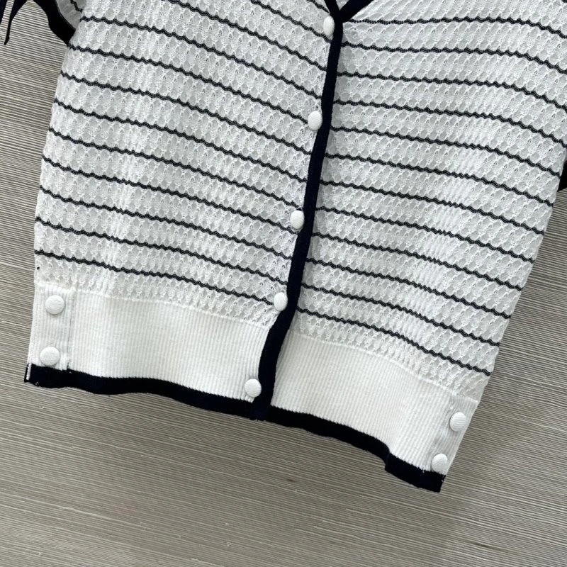 Minimalist Thom Browne T-Shirts 173328