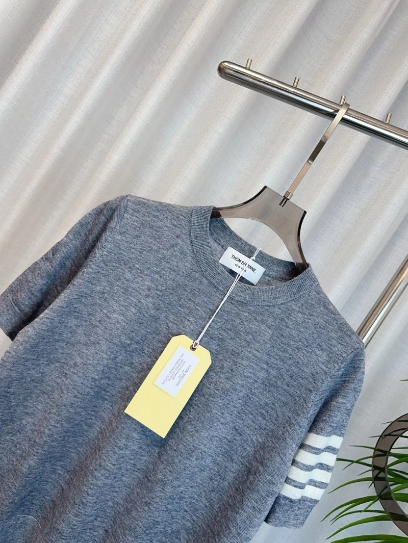 Thom Browne T-Shirts TimelessDesign 173326