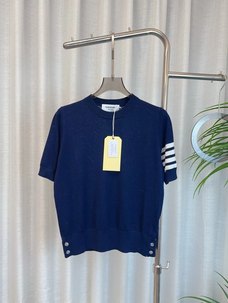Thom Browne T-Shirts GoodFit 173321