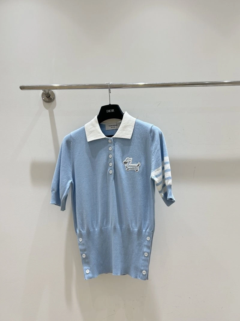 Thom Browne T-Shirts Fashionable 173407