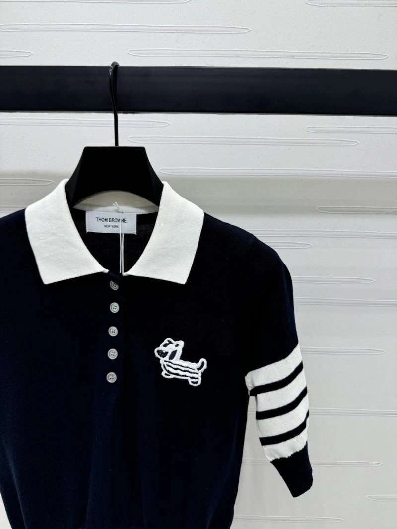 Thom Browne T-Shirts Youthful 173404