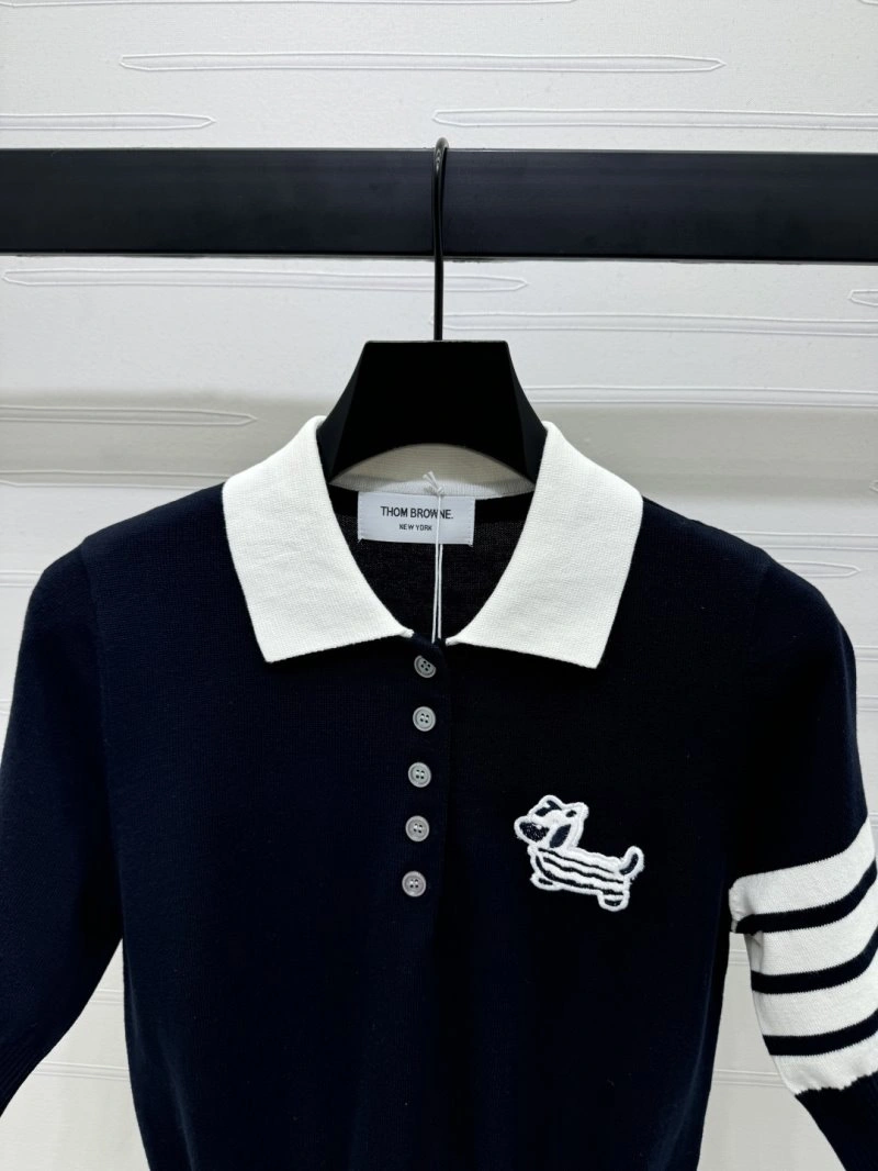 Thom Browne T-Shirts Youthful 173404