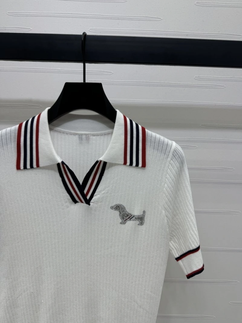 Thom Browne T-Shirts Elegant 173402
