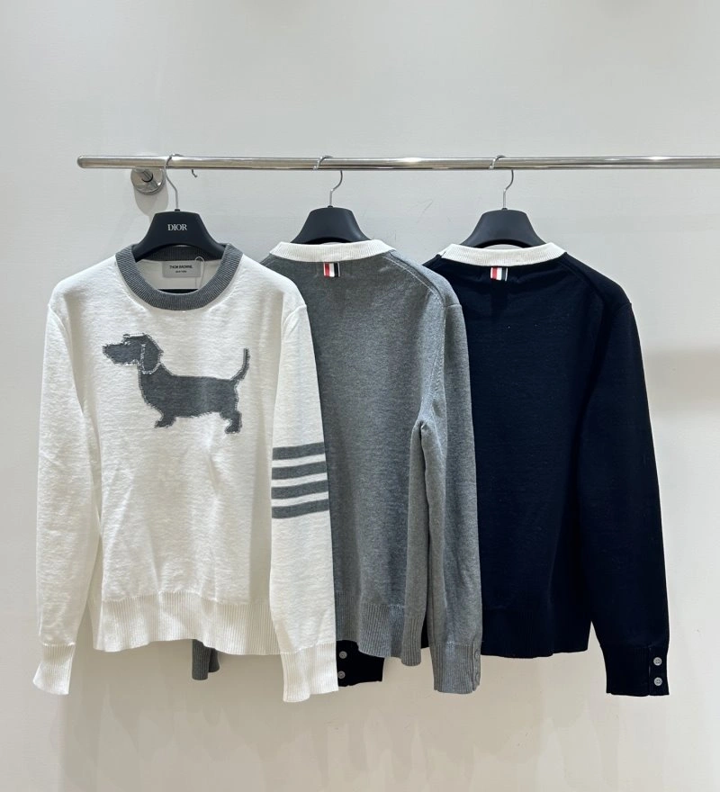 Seasonal Thom Browne T-Shirts 173397