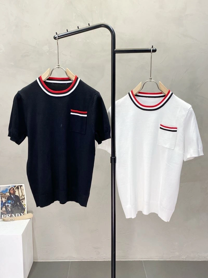 Thom Browne T-Shirts Stylish 173857
