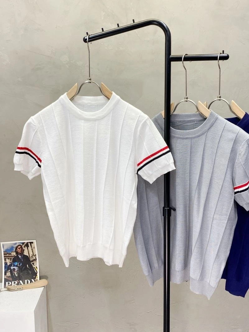 Resilient Thom Browne T-Shirts 173846