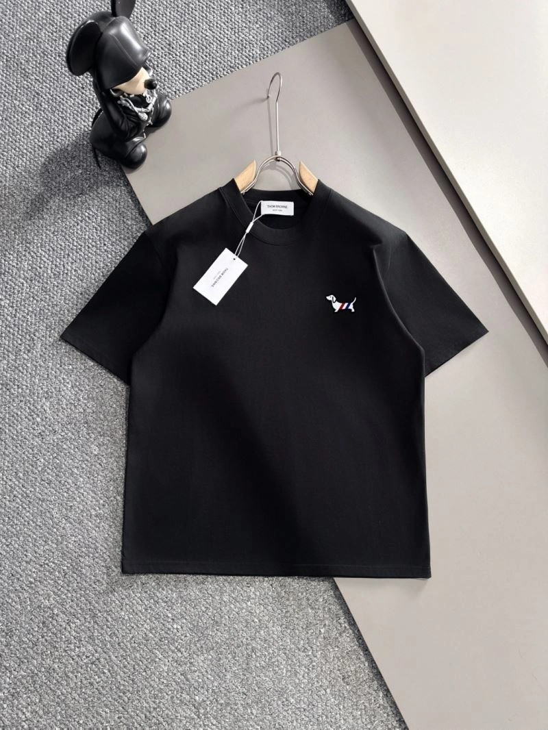 Thom Browne T-Shirts Fashionable 173840