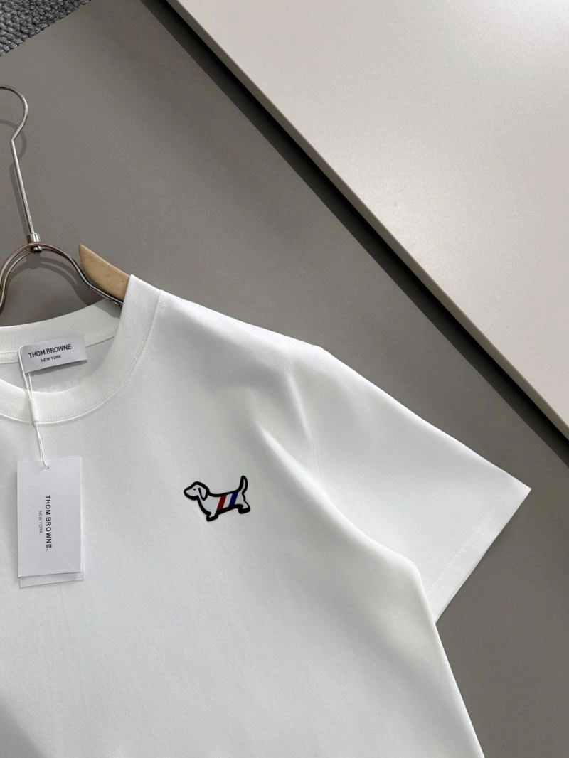 Thom Browne T-Shirts Fashionable 173840
