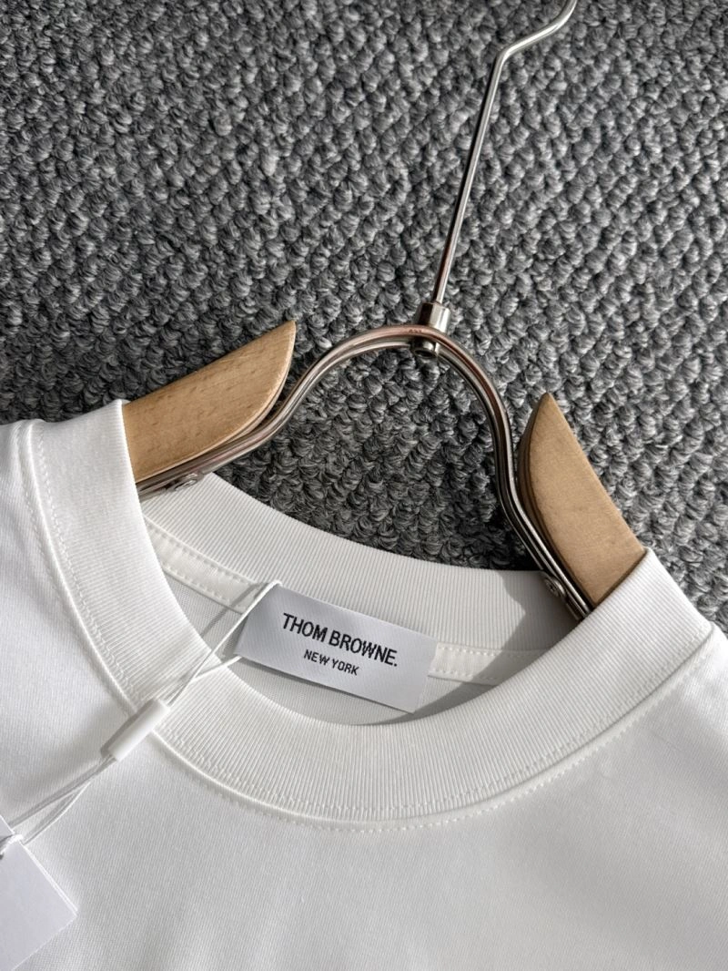 Thom Browne T-Shirts Fashionable 173840