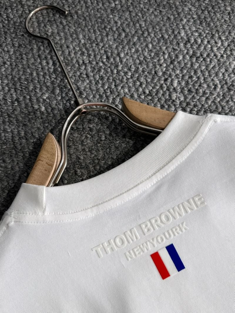 Thom Browne T-Shirts Fashionable 173840