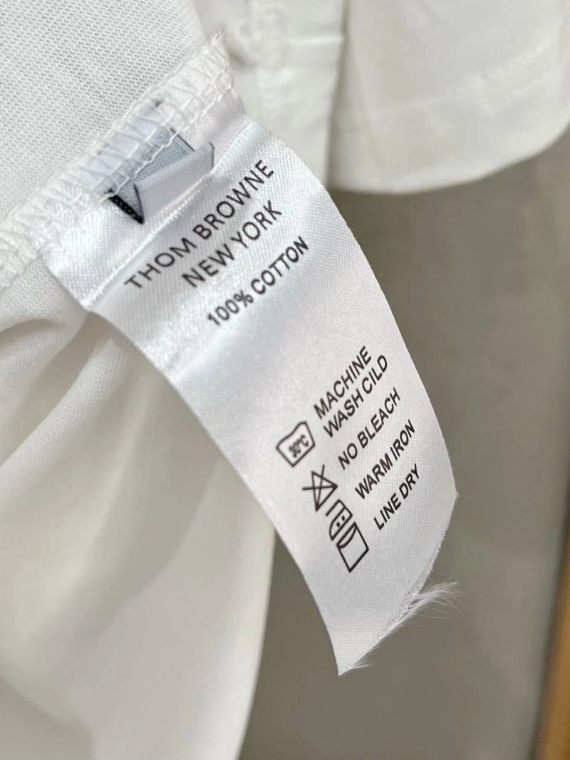 Unisex Thom Browne T-Shirts 173877