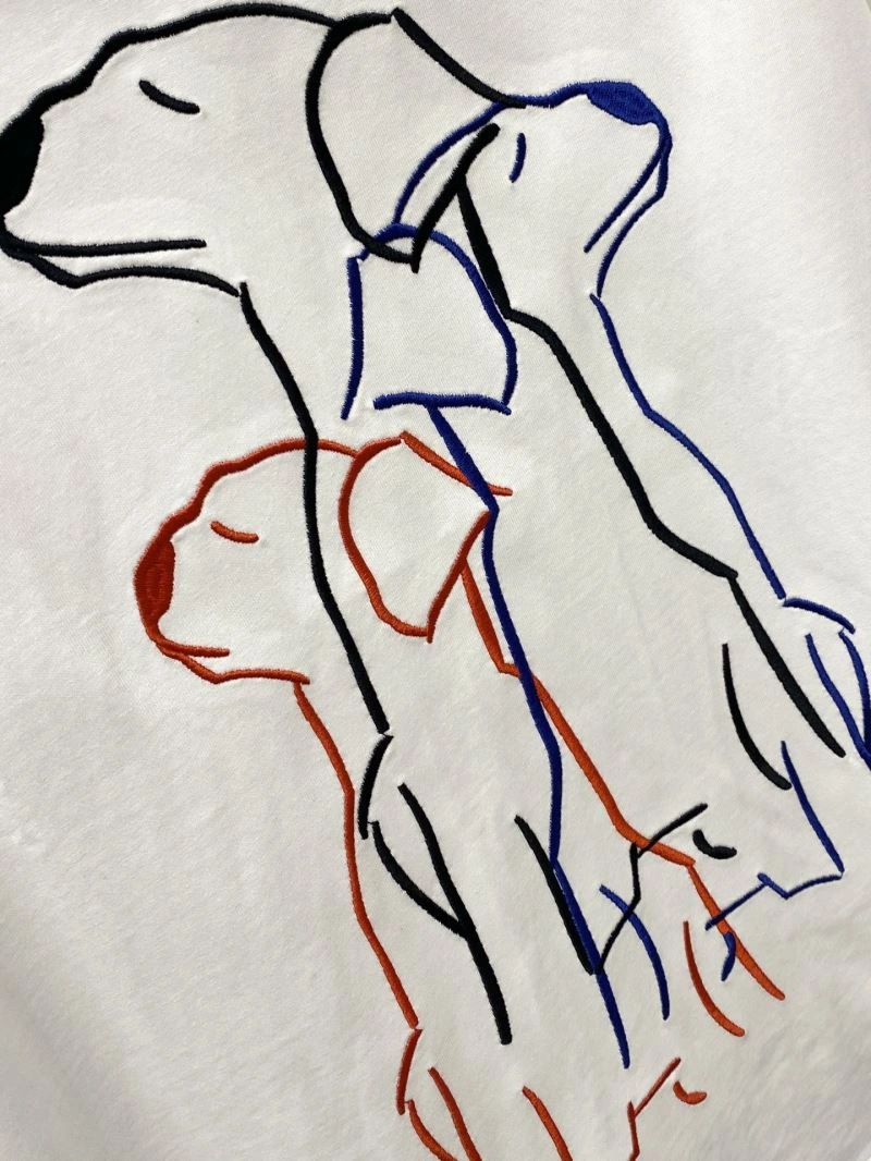 Modern Thom Browne T-Shirts 173828