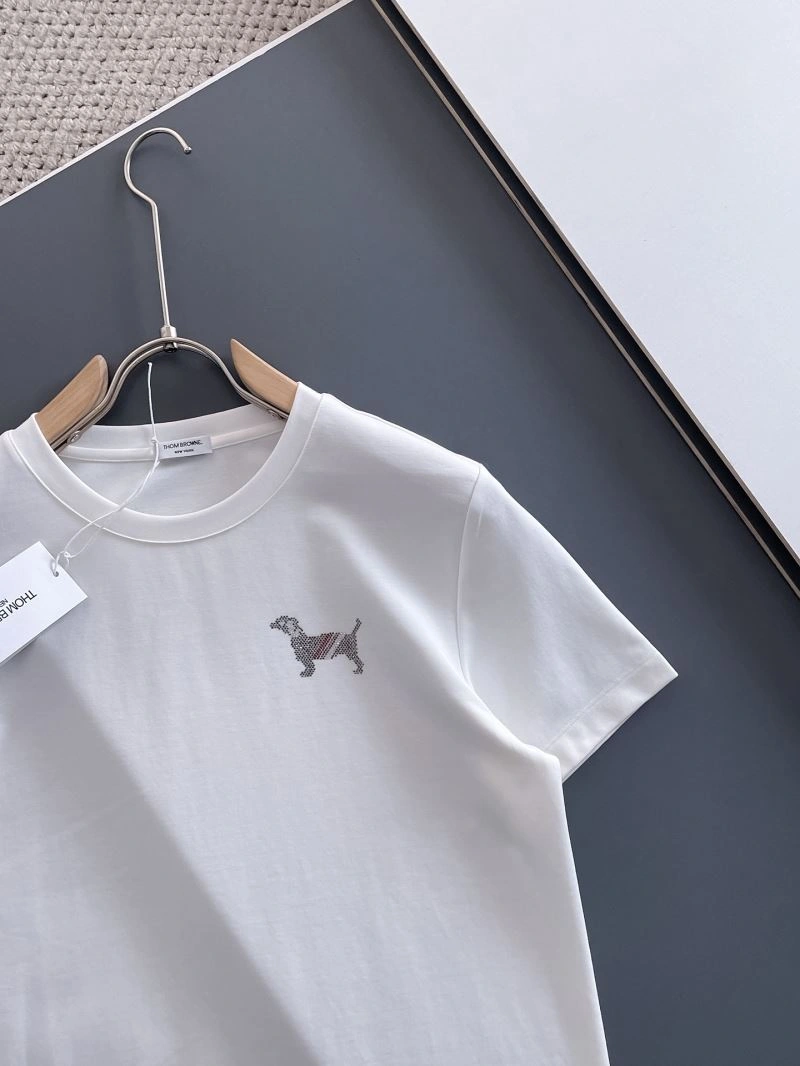 Supportive Thom Browne T-Shirts 173854