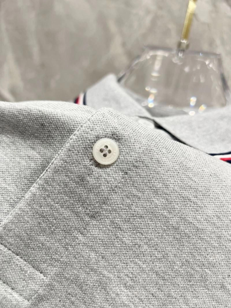 Thom Browne T-Shirts Sleek 173795