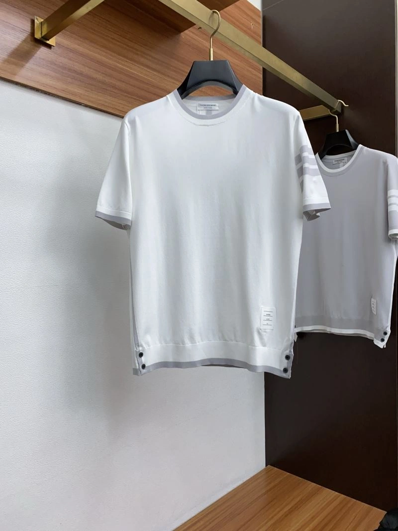 Thom Browne T-Shirts Breathable 173722