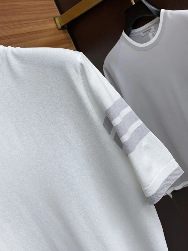 Thom Browne T-Shirts Breathable 173722
