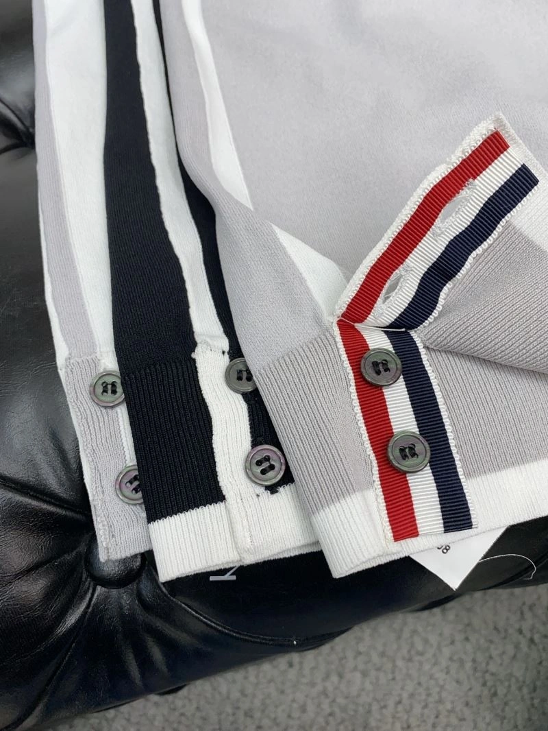 Thom Browne T-Shirts Breathable 173722