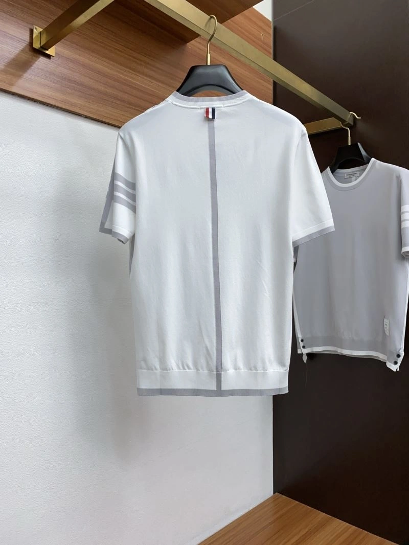 Thom Browne T-Shirts Breathable 173722