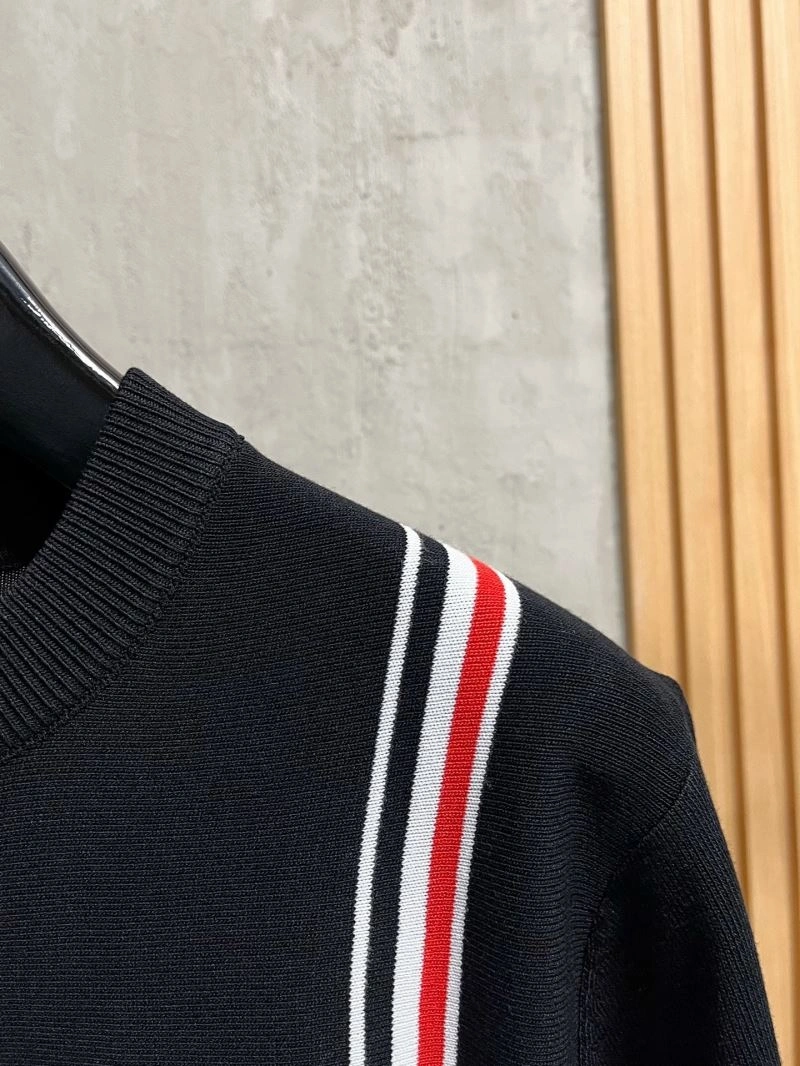Elegant Thom Browne T-Shirts 173717