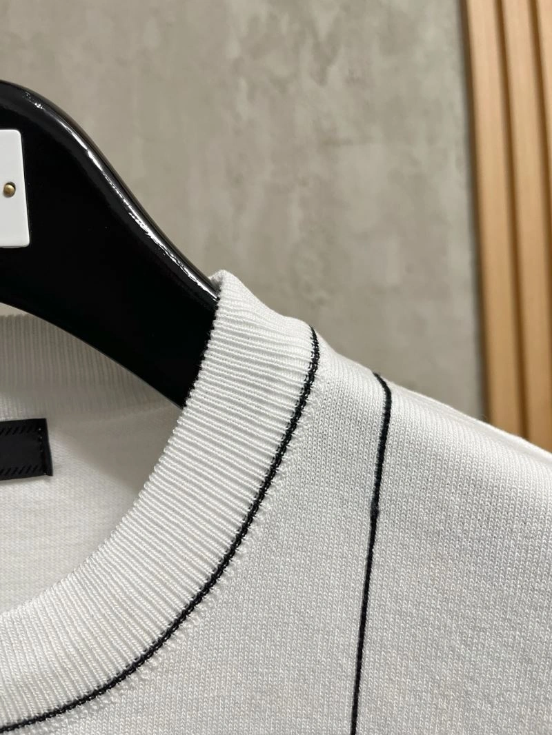 Premium Thom Browne T-Shirts 173743