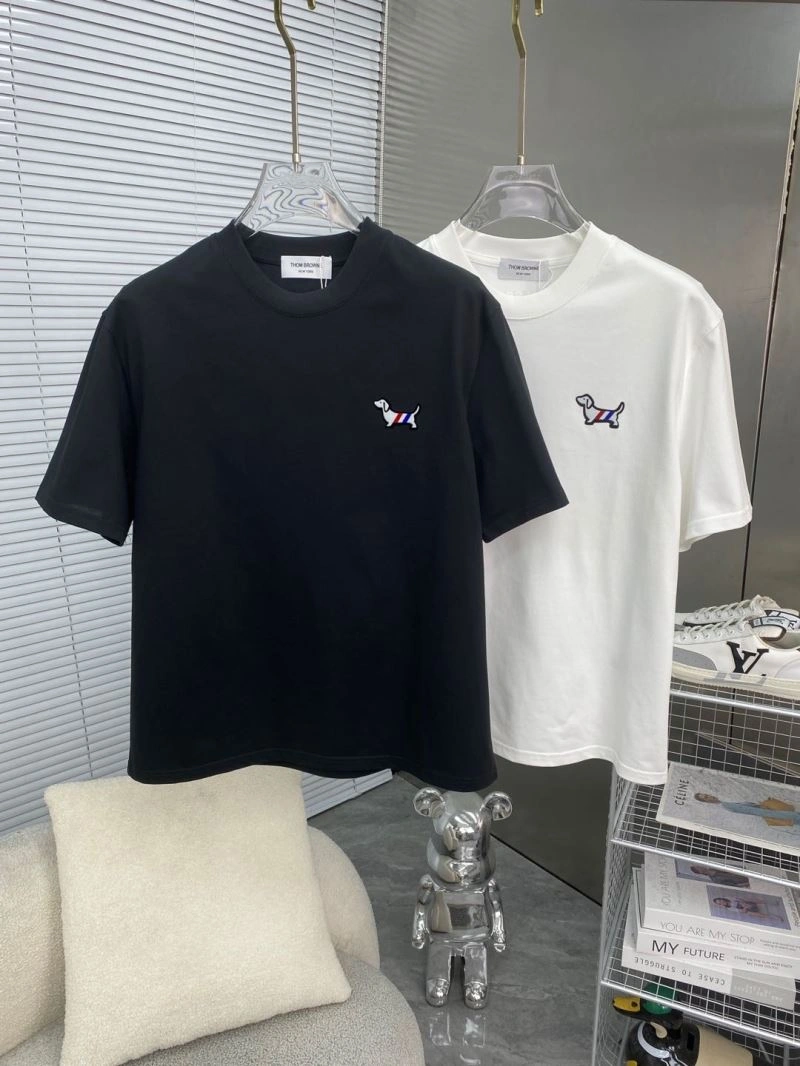 Thom Browne T-Shirts MoistureWicking 173690