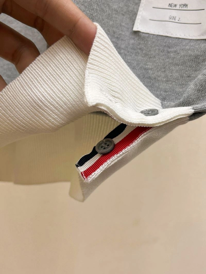 Thom Browne T-Shirts Breathable 173673