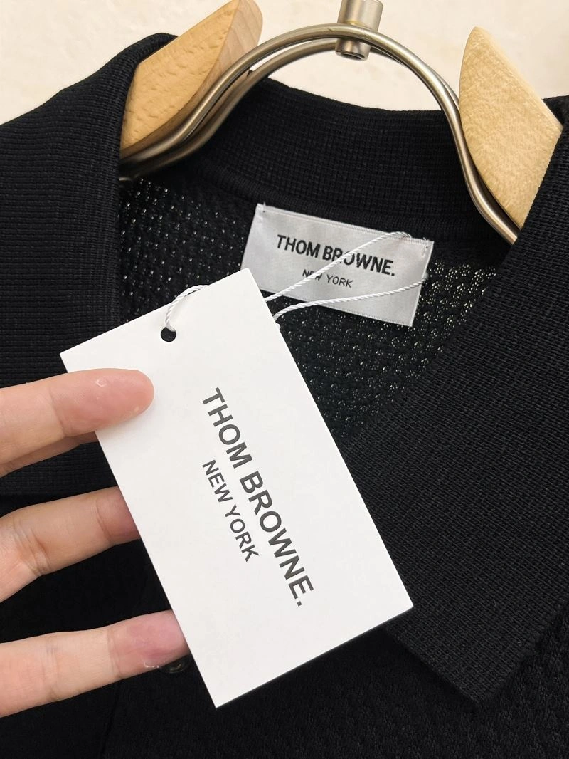 Versatile Thom Browne T-Shirts 173669