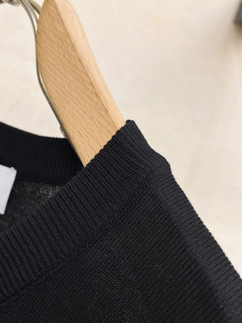 Minimalist Thom Browne T-Shirts 173677