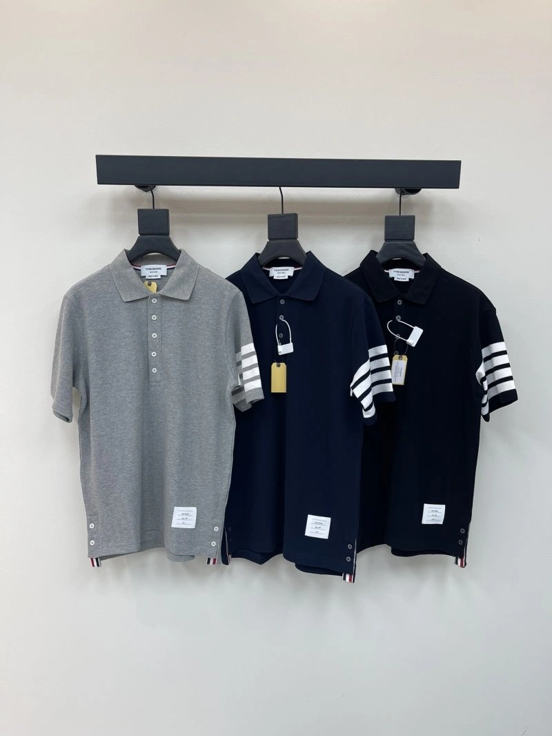 ZipUp Thom Browne T-Shirts 173366