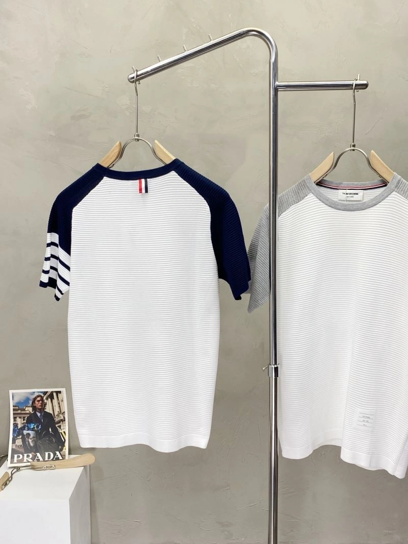 Sophisticated Thom Browne T-Shirts 173612