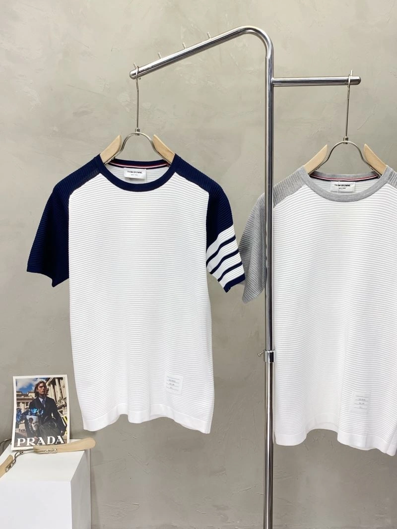 Sophisticated Thom Browne T-Shirts 173612
