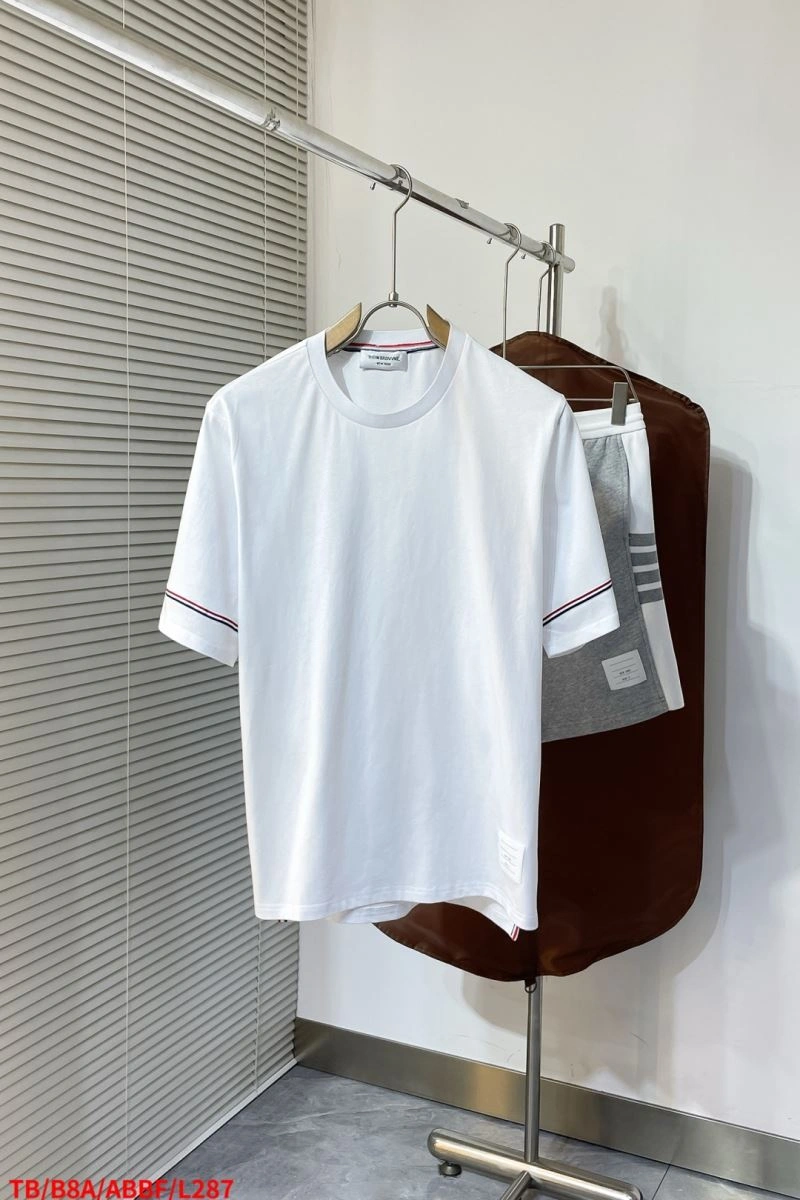 Thom Browne T-Shirts Sporty 173602