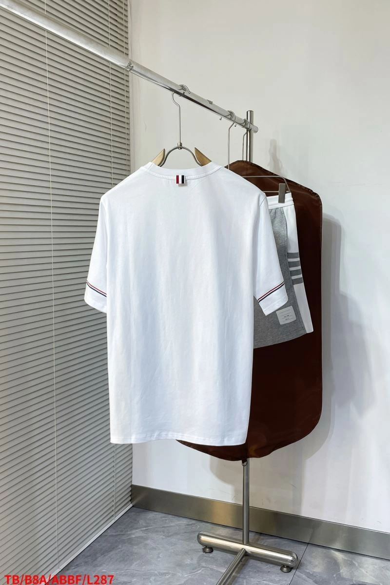 Thom Browne T-Shirts Sporty 173602