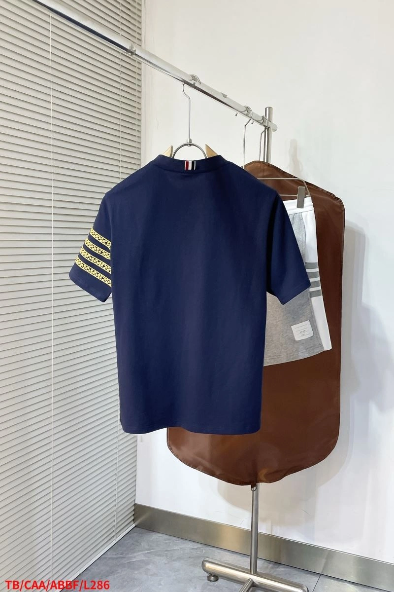 Thom Browne T-Shirts Durable 173598