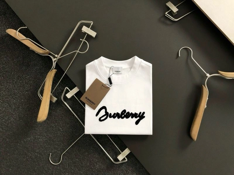 Thom Browne T-Shirts WaterResistant 173526