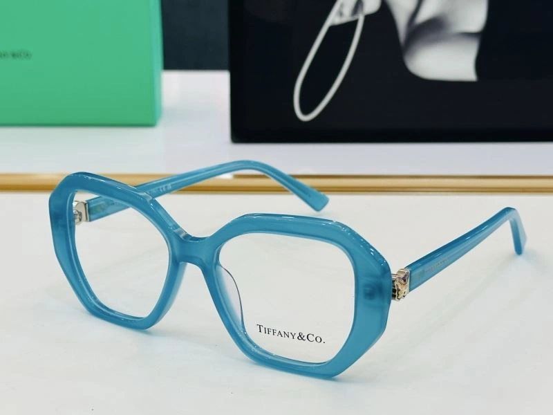 WellDesigned Tiffamy Sunglasses 282268