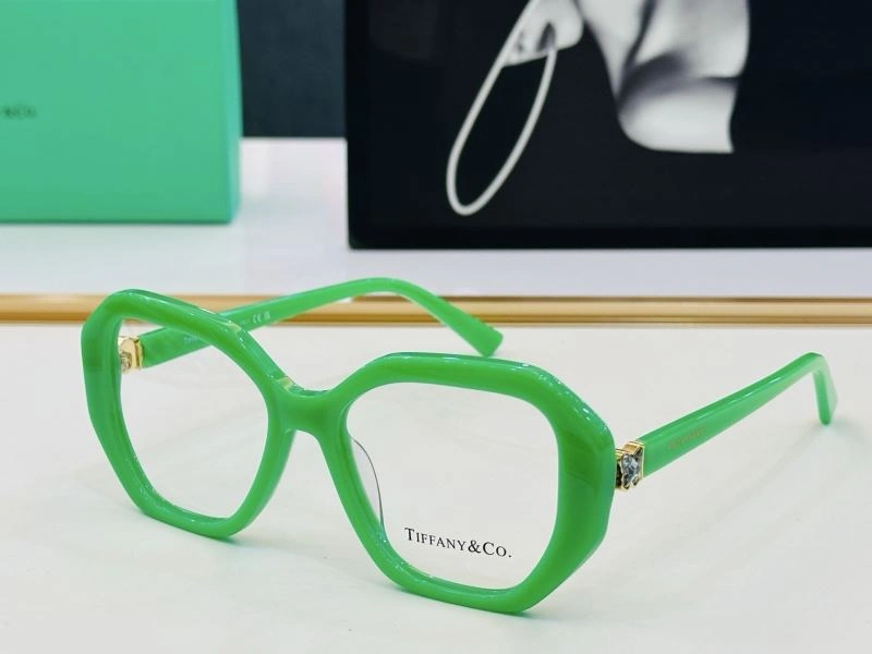 WellDesigned Tiffamy Sunglasses 282268