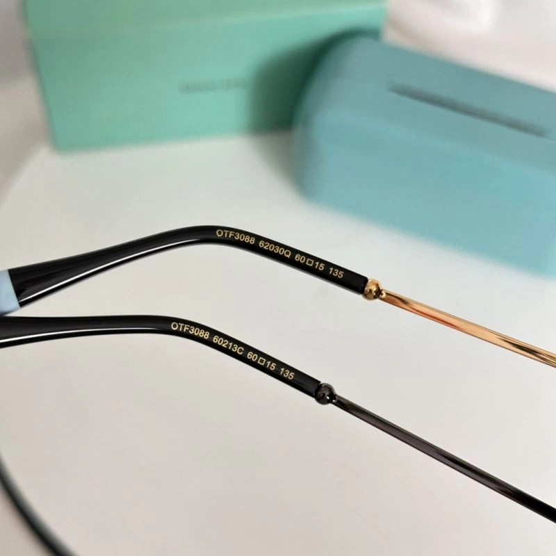 Tiffamy Sunglasses MoistureWicking 282304