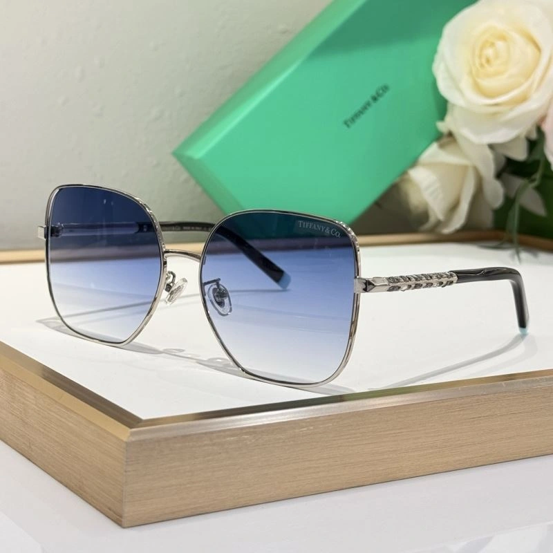 Functional Tiffamy Sunglasses 282321