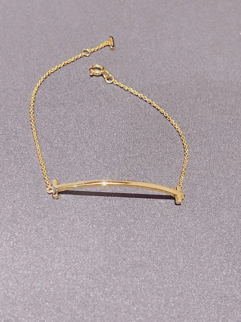 Minimalist Tiffany Bracelets 253979