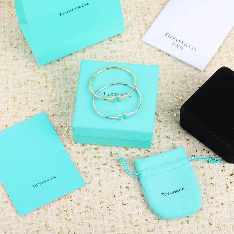 UrbanChic Tiffany Bracelets 253978