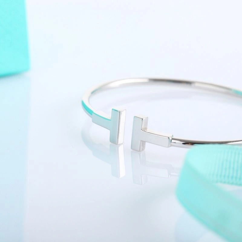 UrbanChic Tiffany Bracelets 253978