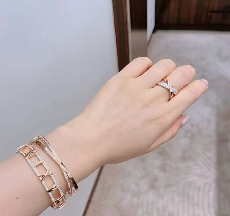 MoistureWicking Tiffany Bracelets 253948