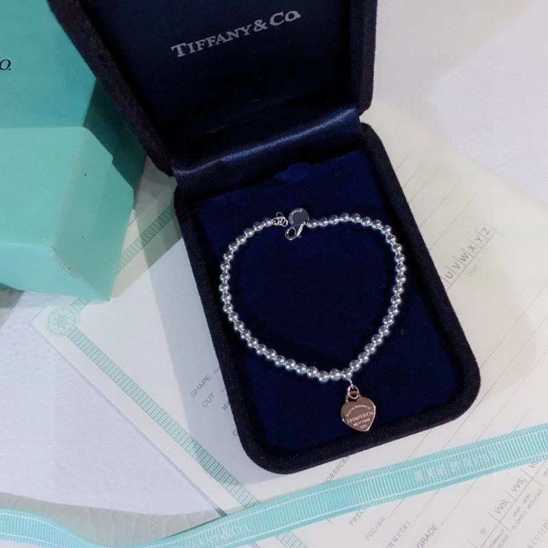 EyeCatching Tiffany Bracelets 253951