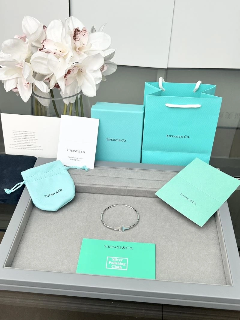 Tiffany Bracelets Minimalist 253810