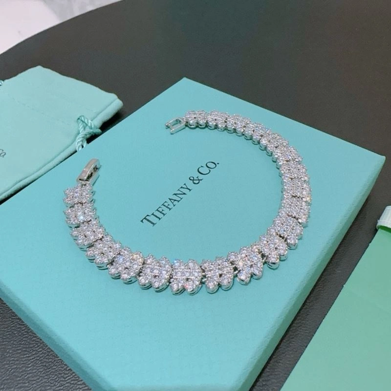 BestValue Tiffany Bracelets 253641