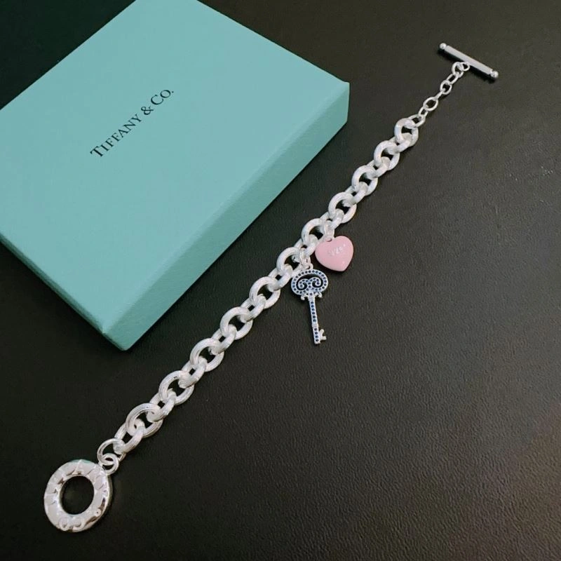 HighQuality Tiffany Bracelets 253573